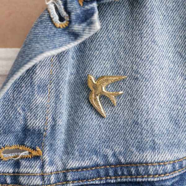 Broche Swallow Gold