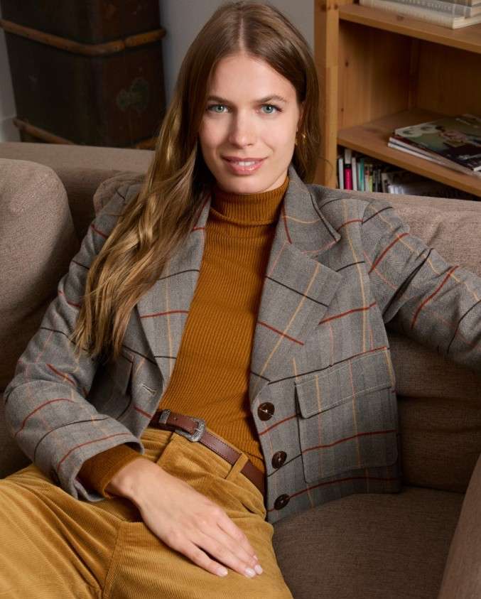 Cropped Plate Blazer Camel