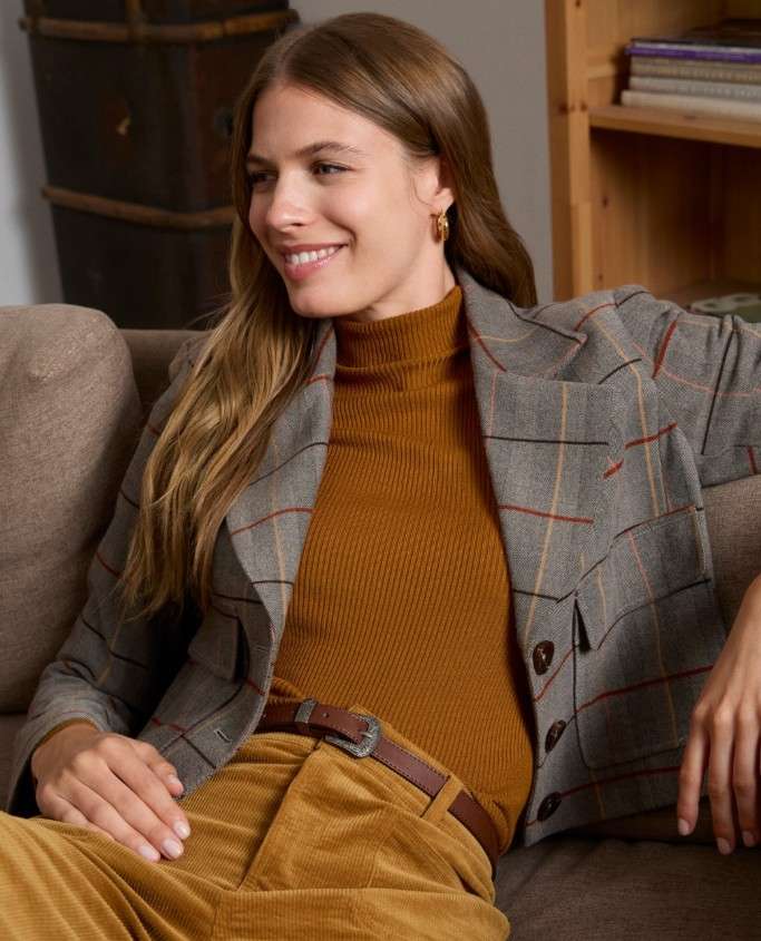 Cropped Plate Blazer Camel