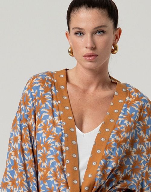 Losvallende kimono met riem, bruin 