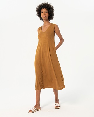 Long Sleeveless Dress Knotted With A Bow Camel
