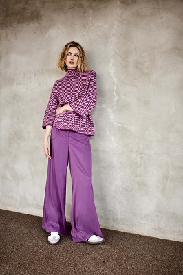 Akira Sweater Orchid