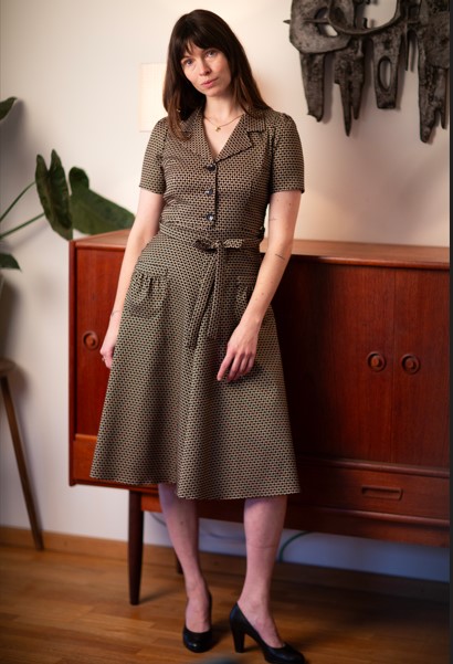 Revers Dress Midi Safiya Zwart