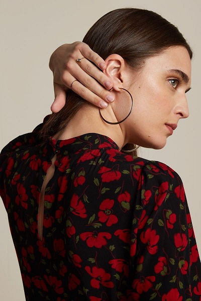 Phoebe Top Scarlet Black