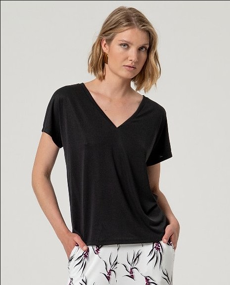 Sleeveless V neck T Shirt Black