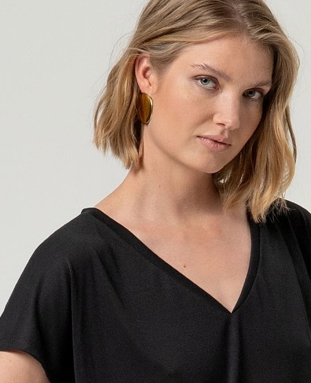 Sleeveless V neck T Shirt Black