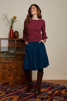 Audrey bell Top Cottonclub Cabernet Red