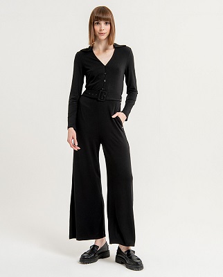 PaV Neck Jumpsuit With Buttons Black