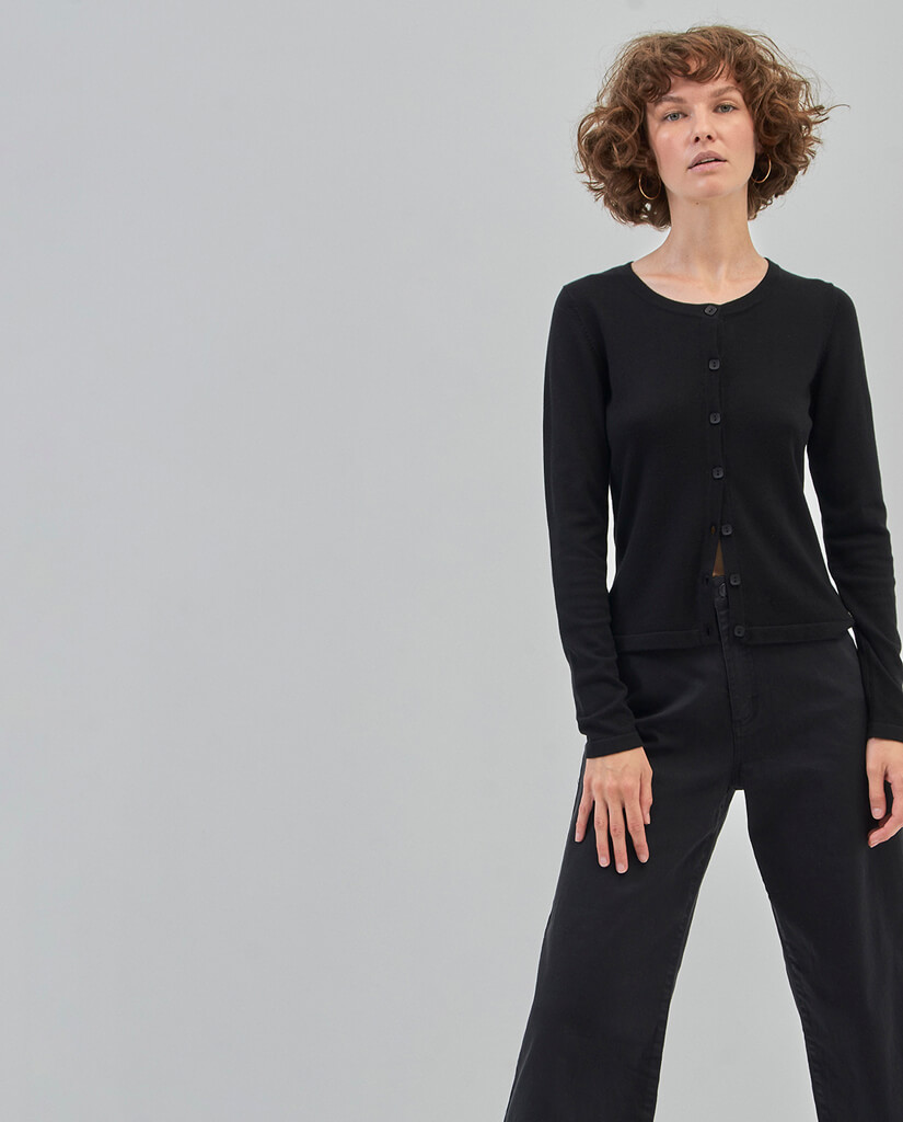 Rounded Neckline Jacket Black