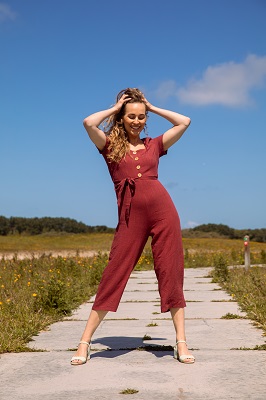 Birgit Jumpsuit Linnen Priorat Red