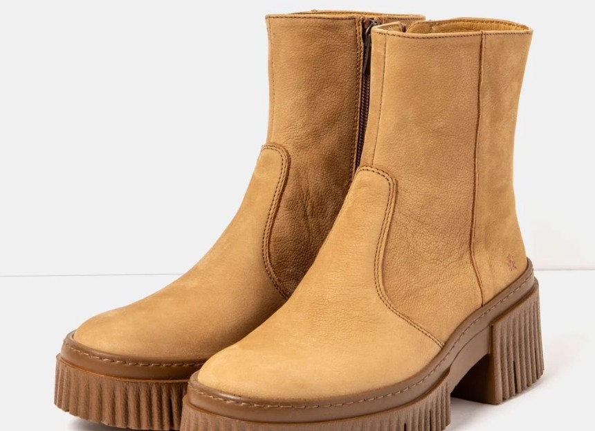 Nobuck Karamel/York