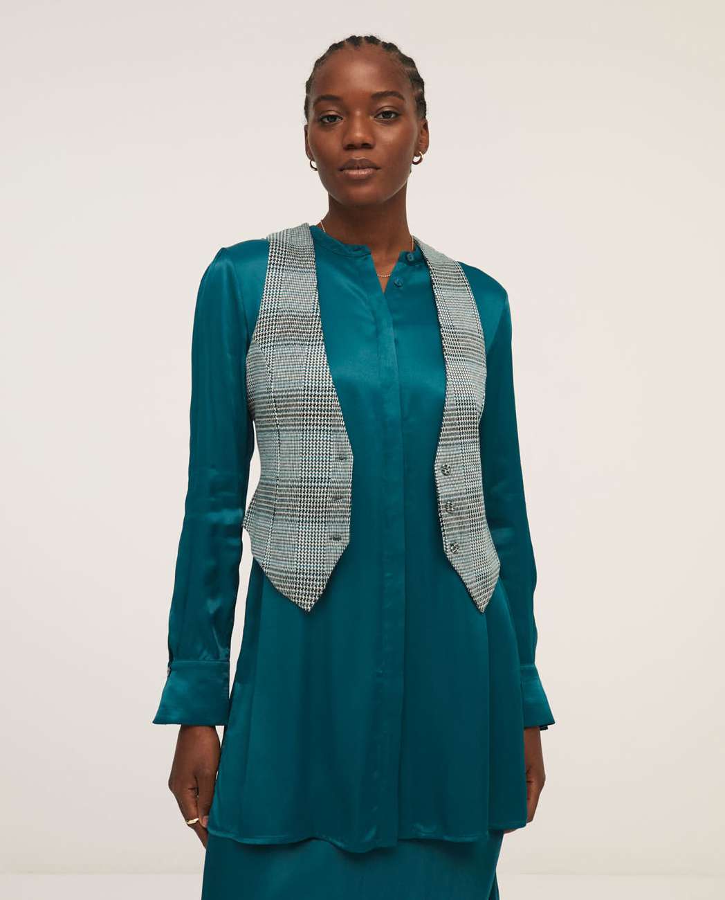 Short Buttoned Gilet Petrol Blue