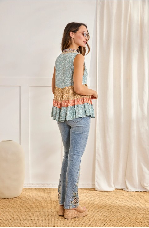 Top With Mixed Colours And Embroidered Neckline