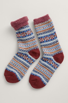 Cabin Socks Fence Floral Mahogany