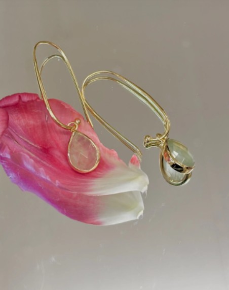 Classic Drop Prehnite