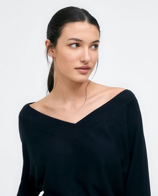 Bateau Neckline Sweater Black