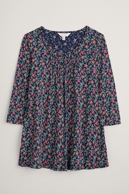 Tranquillity Top Stitches Clematis Maritieme