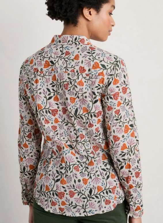 Larissa Shirt Folklore Bloom Aran