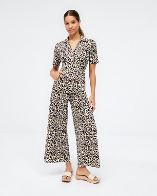Shirt Style Jumpsuit With Short Sleeves Brown
