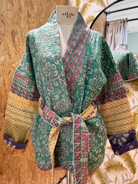 kantha Mid art 1 Green Purple