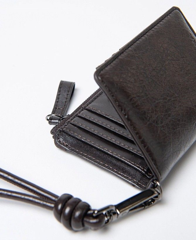 Small Crackled Wallet Chocolate