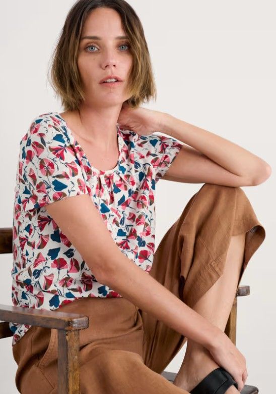 Appletree T- Shirt Parasol Floral Chalk