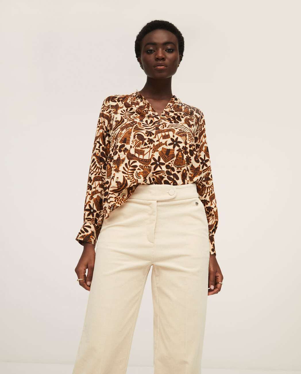 Straight Trousers With Line Button In Waist Ecru
