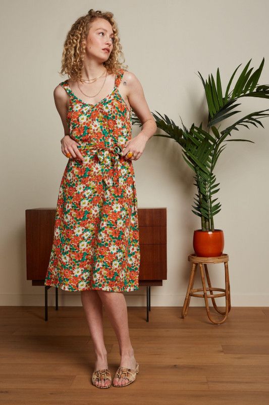 Lenny Dress keyline Spicy Orange