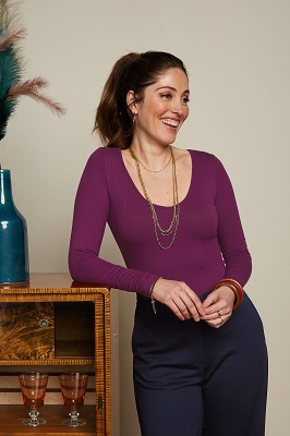 Carice V Top Uni Rib Caspia Purple