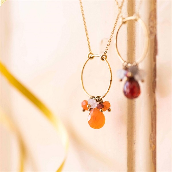 Sparkles Carnelian Mix Gold NecKace