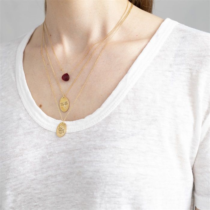Divine Garnet Gold Necklace