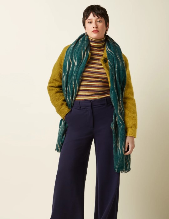 Twirl Scarf Pine Green